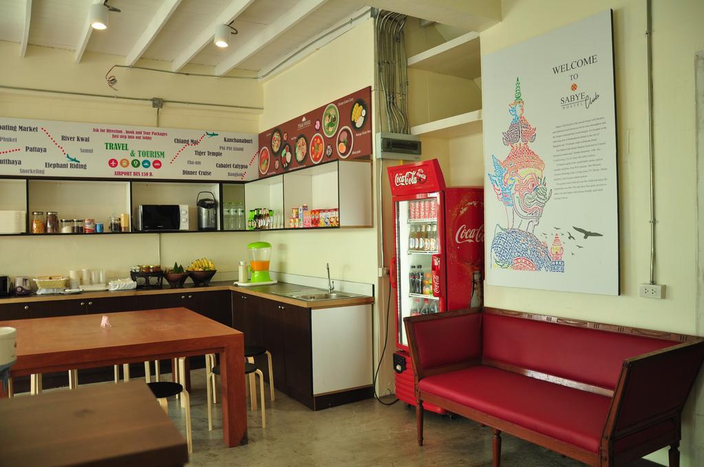 Sabye Club Hostel Bangkok Luaran gambar